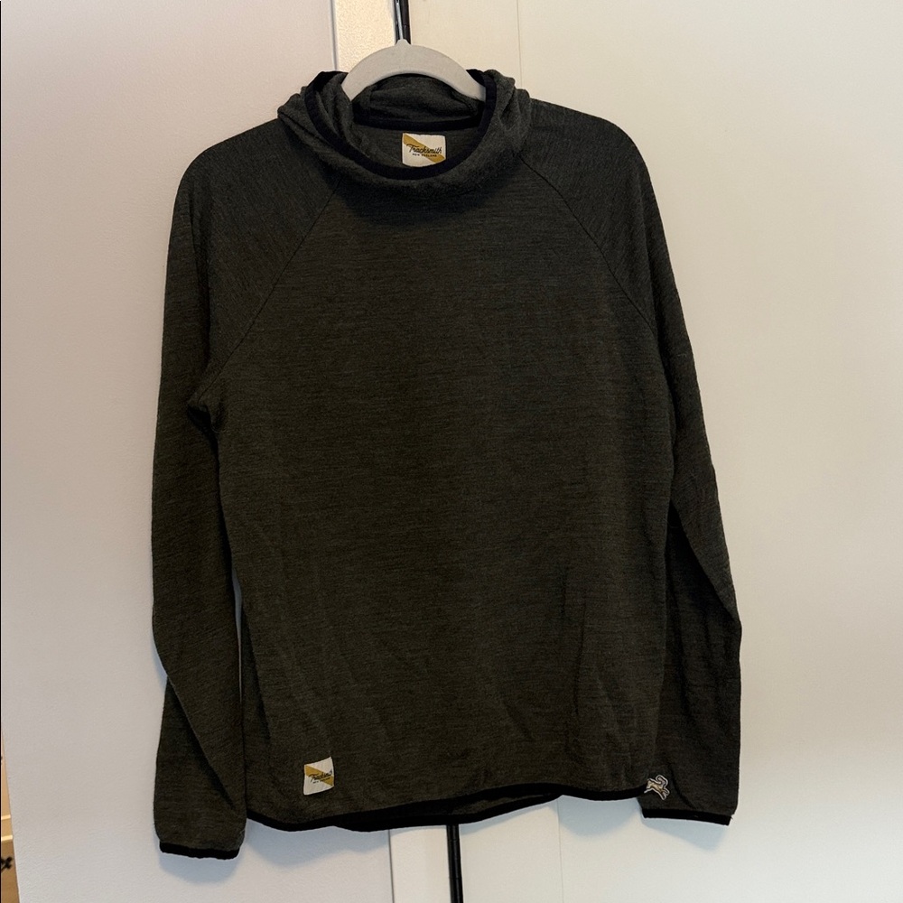 mens tracksmith downeaster hoodie